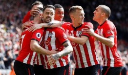 24-25赛季英超第13轮 布莱顿VS南安普顿,激战正酣，谁将笑到最后？”