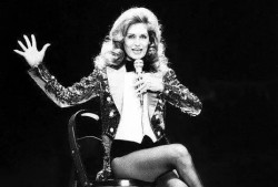 达琳达,揭秘现代女性的独立与成长之路