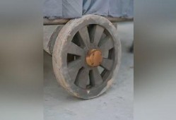 荒年全村啃树皮，我有系统满仓肉,系统满仓肉助村民渡难关