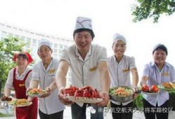 食堂大妈是厨神,厨神背后的传奇故事